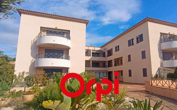 Appartement à vendre    3 pièces • 47,50 m2 Bandol
