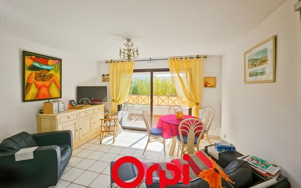 Appartement à vendre    3 pièces • 47,50 m2 Bandol