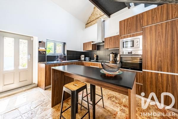 Location maison 4 pièces 140 m² Fontaine-lès-Dijon