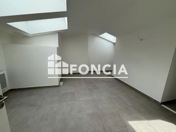 Location Appartement 3 pièces 60.9 m² - 36 AVENUE FREDERIC MISTRAL Grasse 06130