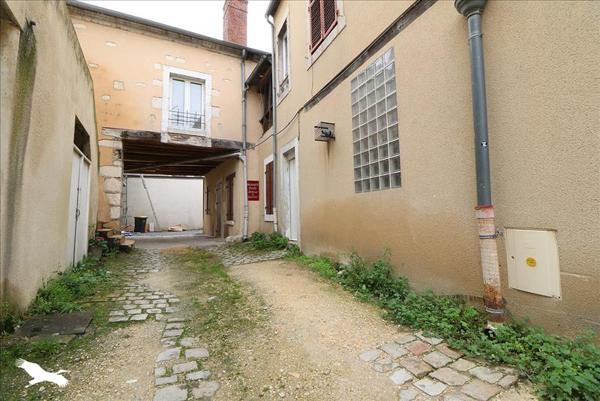 Immeuble à vendre |  Bourges |  150 m²