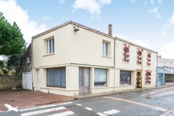 Immeuble à vendre 353 760 € Saint-Georges-d'Oléron 199 m² DPE D