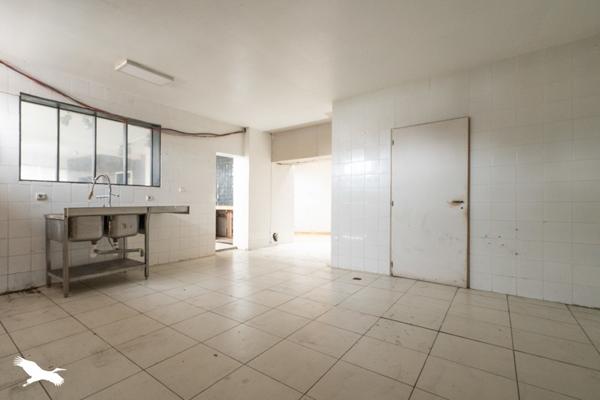 Immeuble à vendre 353 760 € Saint-Georges-d'Oléron 199 m² DPE D