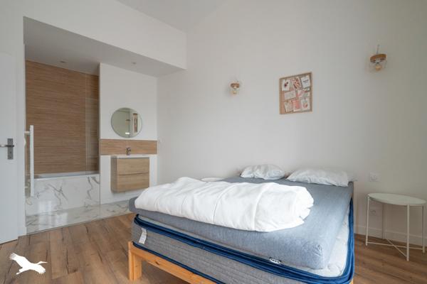 Immeuble à vendre 353 760 € Saint-Georges-d'Oléron 199 m² DPE D
