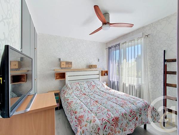 Maison à vendre  5 pièces - 90,50 m 2   MONTBELIARD  - 25