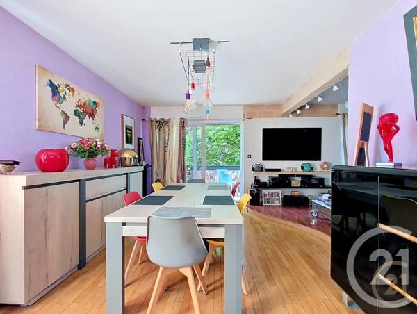 Maison à vendre  5 pièces - 90,50 m 2   MONTBELIARD  - 25