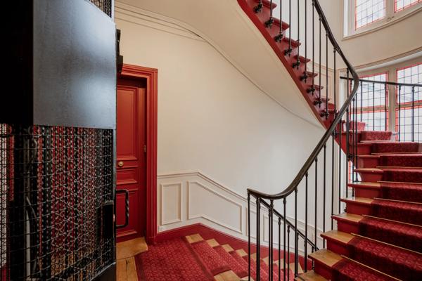 Appartement Paris 6e - SÈVRES-BABYLONE