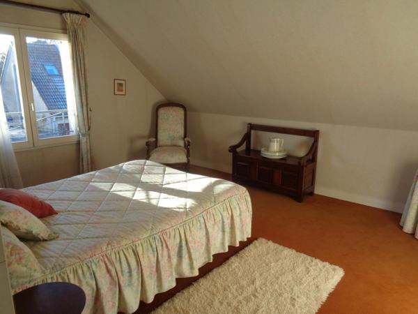 Très belle Maison Individuelle Résidence Très Recherchée à qqs minutes à pied de la Gare RER de Cergy-le-Haut