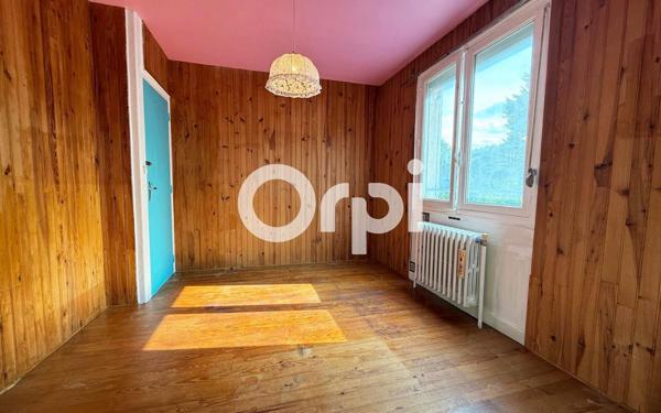 Maison à vendre    5 pièces • 100 m2 Courmelles