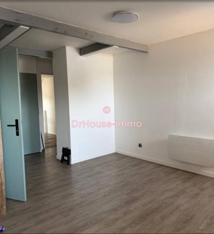Appartement à louer 3 pièces de 49 m²