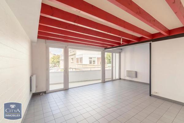 Appartement à louer 2 pièces 47.68m² Saint-Brieuc (22000)
