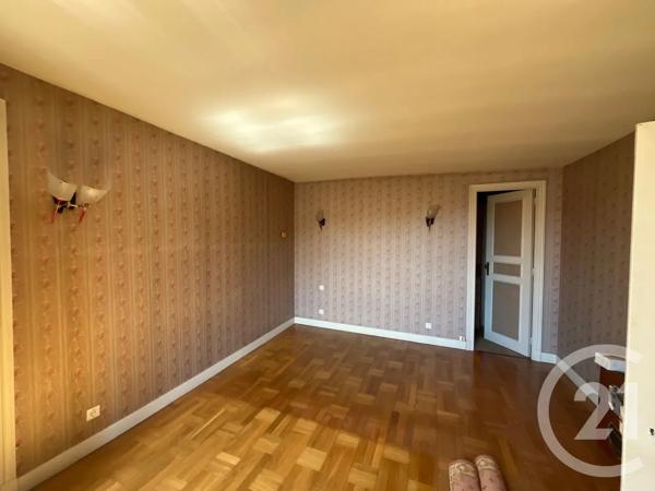 Maison à vendre  6 pièces - 130,47 m 2   CLAMECY  - 58
