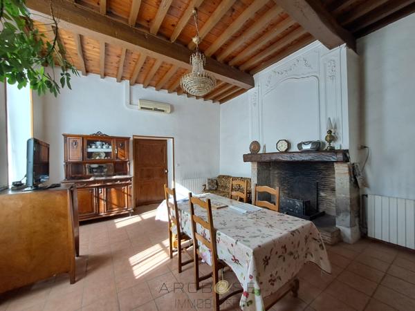 Maison de caractère en campagne sur 3 hectares avec son étang !