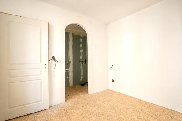 Immeuble
                                                                                                                                                
                                                                                                                                                
                                                                                                                                                
                                                    
                                                                                                                                                                                                                                                                                                                        150  m²                                                                                                                                                                                                         2 etage(s)
