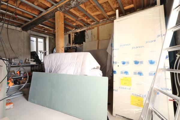 Immeuble
                                                                                                                                                
                                                                                                                                                
                                                                                                                                                
                                                    
                                                                                                                                                                                                                                                                                                                        150  m²                                                                                                                                                                                                         2 etage(s)