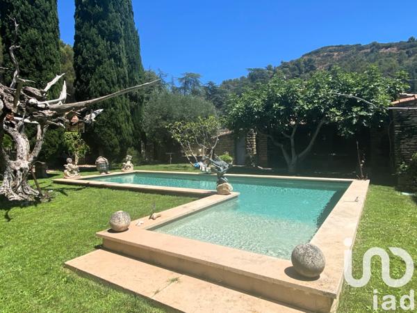 Maison à vendre 9 pièces 256 m² L'Isle-sur-la-Sorgue