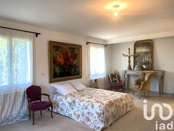 Maison à vendre 9 pièces 256 m² L'Isle-sur-la-Sorgue