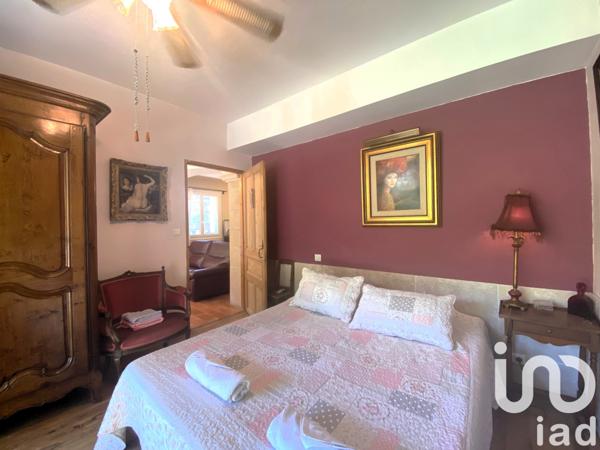 Maison à vendre 9 pièces 256 m² L'Isle-sur-la-Sorgue