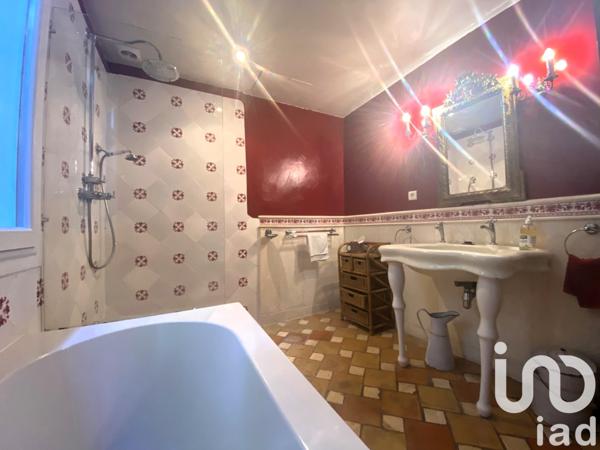 Maison à vendre 9 pièces 256 m² L'Isle-sur-la-Sorgue