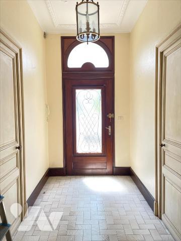 Propriété 9 pièces  210m²