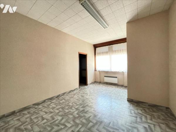 Propriété 9 pièces  210m²