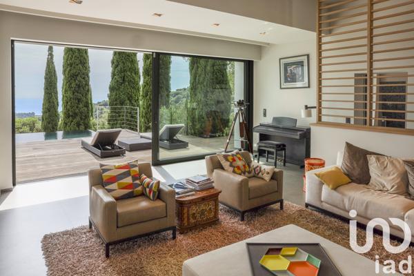 Maison à vendre 9 pièces 350 m² La Croix-Valmer