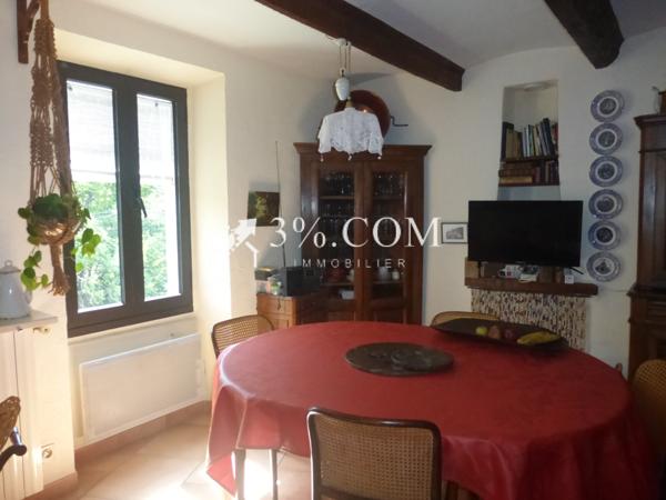 Mas 9 pièce(s) 4 chambre(s) 242 m²