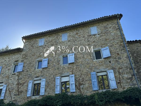 Mas 9 pièce(s) 4 chambre(s) 242 m²