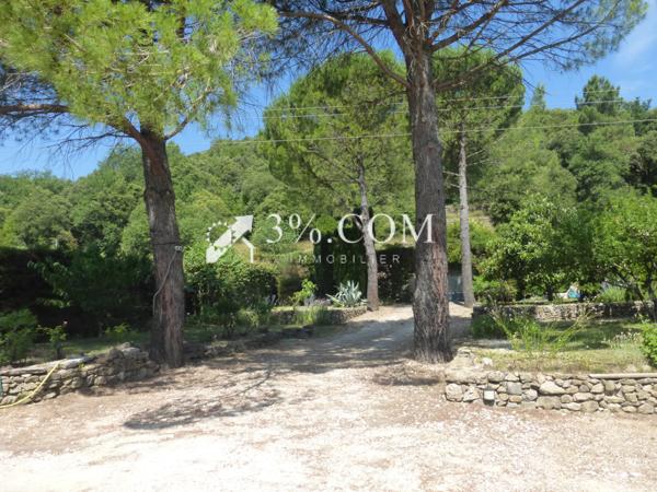 Mas 9 pièce(s) 4 chambre(s) 242 m²