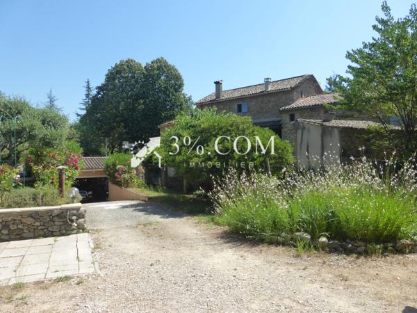 Mas 9 pièce(s) 4 chambre(s) 242 m²