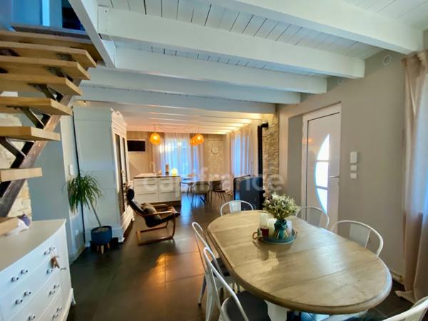 Maison à vendre 6 pièces proche de UZES (30)