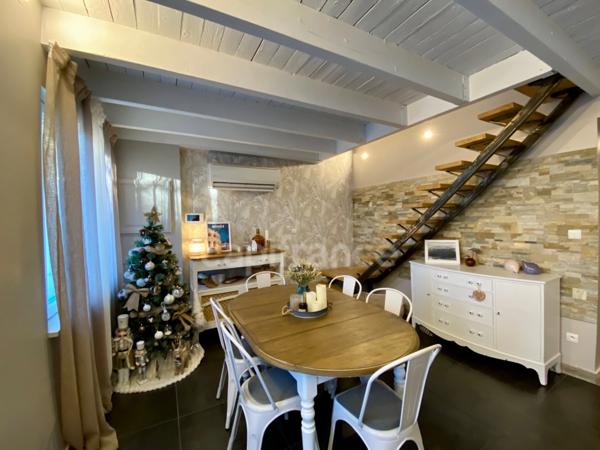 Maison à vendre 6 pièces proche de UZES (30)