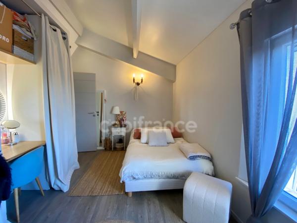 Maison à vendre 6 pièces proche de UZES (30)