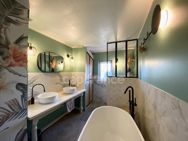 Maison à vendre 6 pièces proche de UZES (30)