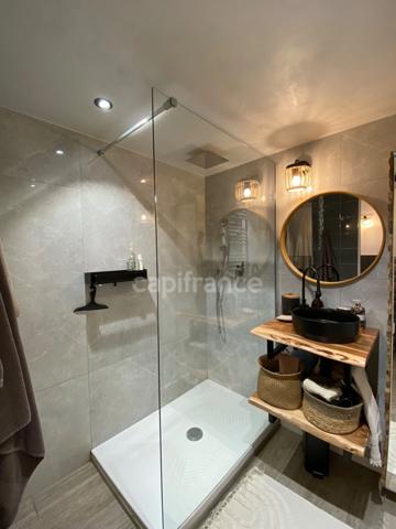 Maison à vendre 6 pièces proche de UZES (30)