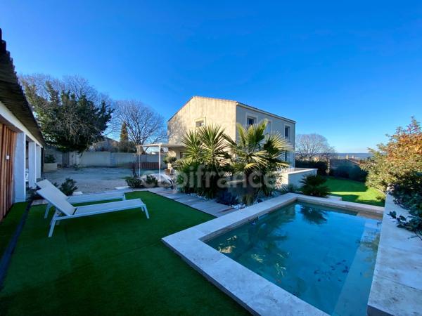 Maison à vendre 6 pièces proche de UZES (30)