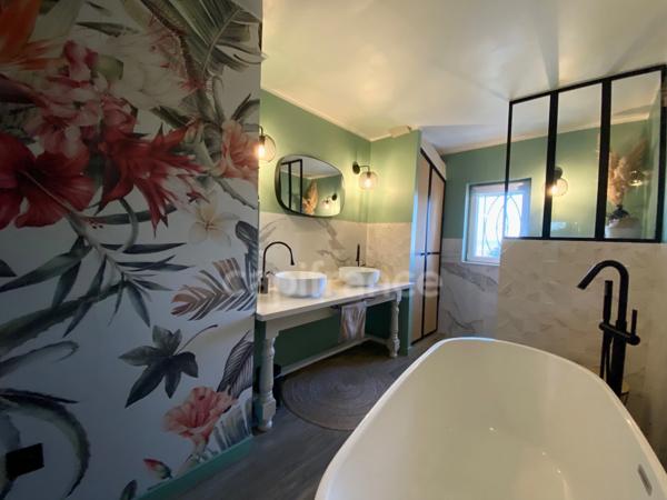 Maison à vendre 6 pièces proche de UZES (30)