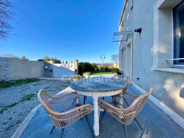 Maison à vendre 6 pièces proche de UZES (30)