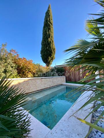 Maison à vendre 6 pièces proche de UZES (30)