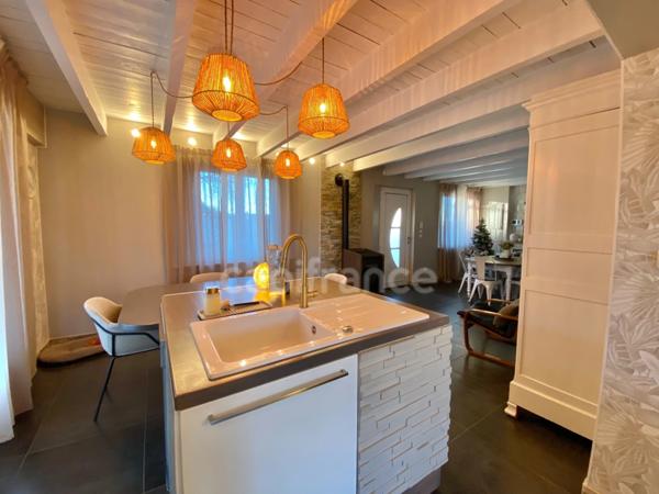 Maison à vendre 6 pièces proche de UZES (30)