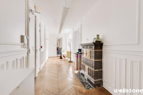 Bureaux à louer à PARIS 75008