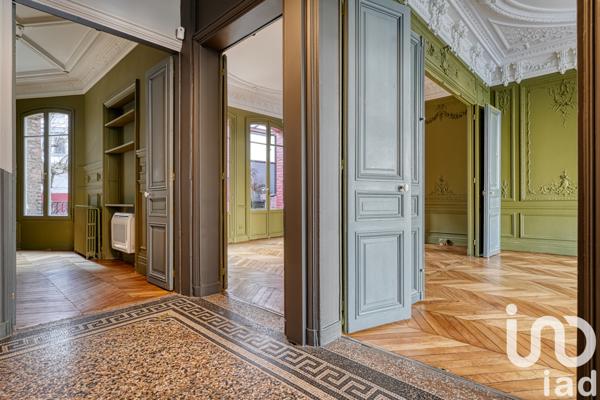 Immeuble à vendre 600 m² Paris 17