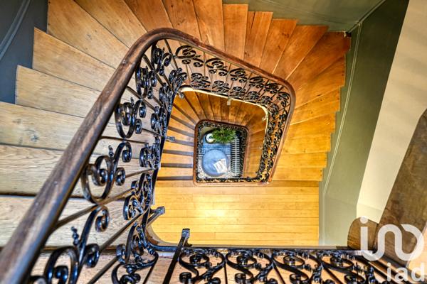 Immeuble à vendre 600 m² Paris 17