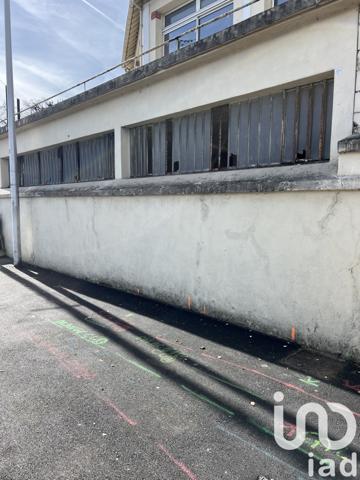 Immeuble à vendre 1 500 m² Ris-Orangis
