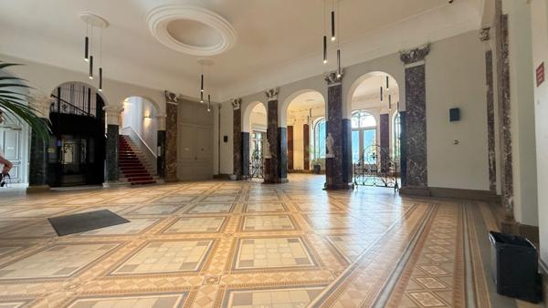 A vendre appartement 3 pièces de charme dans un palace AIX LES BAINS (73)