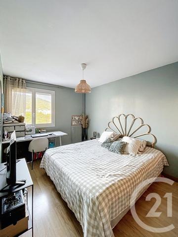 Appartement F4 à vendre  4 pièces - 90,12 m2 CLERMONT FERRAND - 63