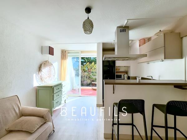 La Grande-Motte (34280) LA GRANDE MOTTE 34280 - T2 - 32 m2 - Stationnement - Terrasse 3,5 m2