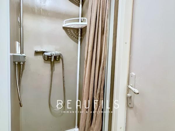 La Grande-Motte (34280) LA GRANDE MOTTE 34280 - T2 - 32 m2 - Stationnement - Terrasse 3,5 m2