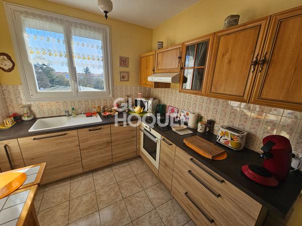 Appartement Fontenay Le Comte 4 pièces 94.38 m2