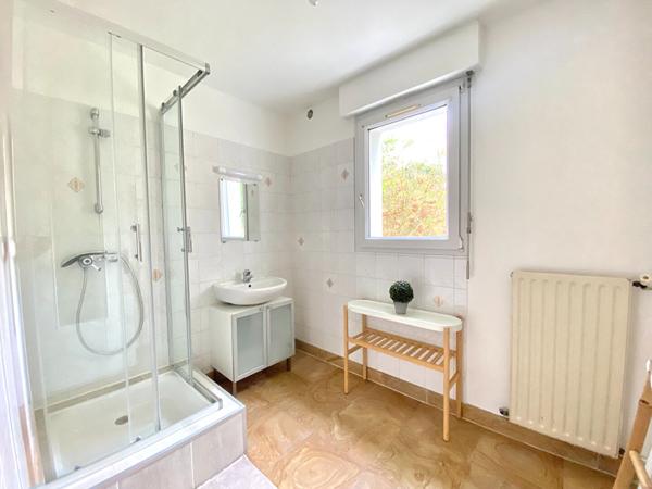 Maison en colocation Brest 10 pièce(s) 287.84 m2